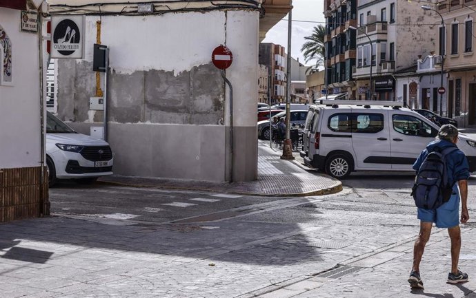 (Foto de ARCHIVO)  Estado actual de una calle de Paiporta afectada por la dana del 29 de octubre de 2024, a 22 de octubre de 2025, en Paiporta, Valencia (España). 