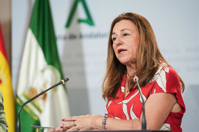Archivo - La consejera de Desarrollo Educativo y Formación Profesional, María del Carmen Castillo, durante una rueda de prensa posterior al Consejo de Gobierno. (Foto de archivo).