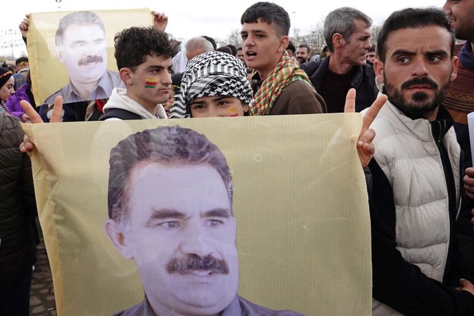 Archivo - Marchas en Turquía por la liberación de Abdulá Ocalan, líder del PKK 