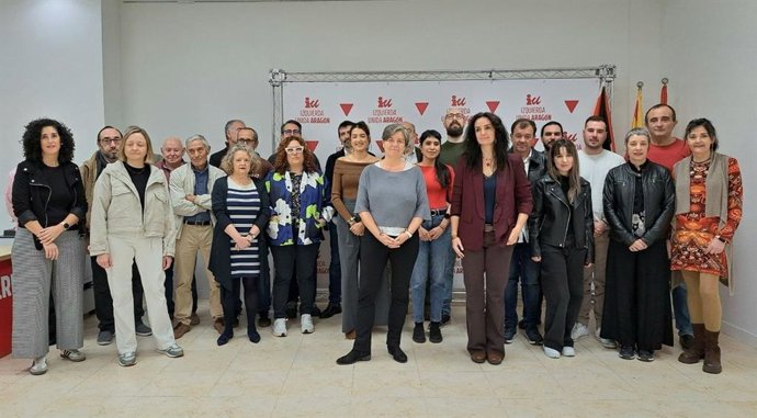 Marta Abengochea  y Marga Deyá al frente de la candidatura de unidad de IU Aragón.