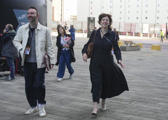 28 de setembro de 2025, Liverpool, Merseyside, Reino Unido: Liverpool, Reino Unido. Lucy Powell participa do primeiro dia da Conferência do Partido Trabalhista de 2025 no ACC em Liverpool.
