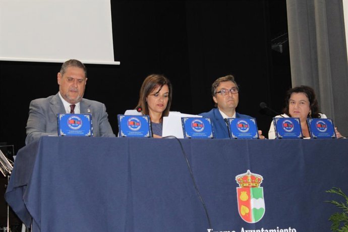 El reconocimiento al IES Aurantia de Benahadux (Almería), por su 25º Aniversario.