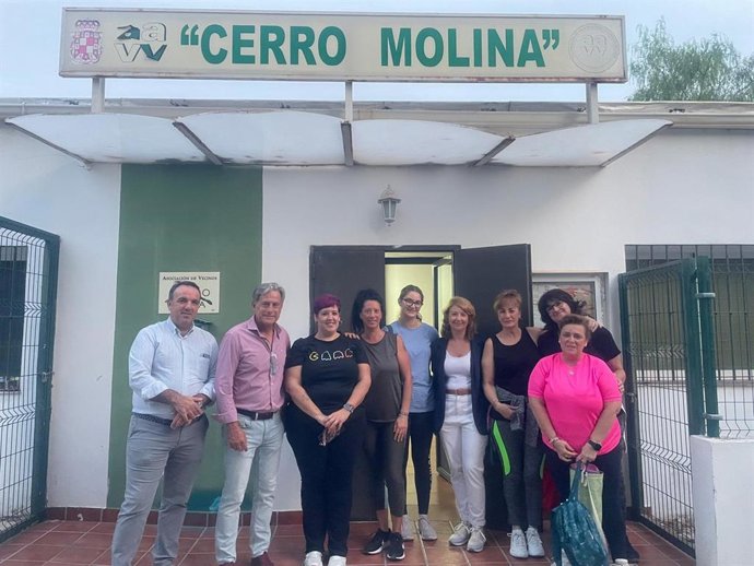 El grupo popular en una visita a Cerro Molina de Jaén