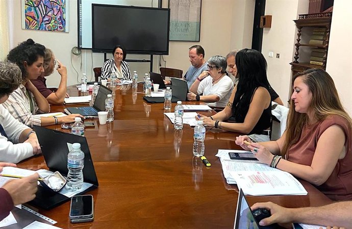 El equipo técnico de la Comisión Local de Absentismo Escolar del Ayuntamiento de Jerez (Cádiz).