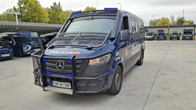 La Policía Nacional detiene a un joven que accedió a las dependencias de una escuela para robar en sus taquillas