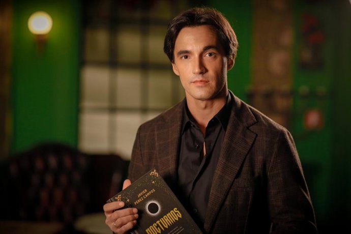 El periodista Javier Pérez Campos publica 'Nocturnos' (Planeta)