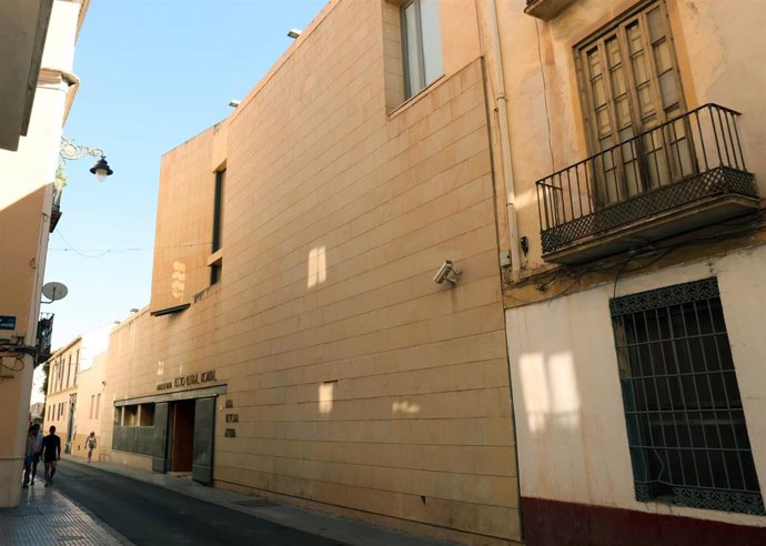 Archivo - Fachada del Centro Cultural Provincial María Victoria Atencia (MVA) de la Diputación.