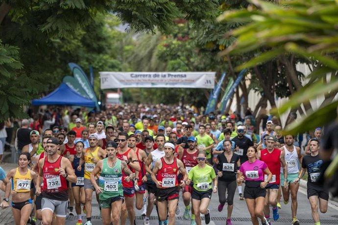 La VIII edición de la Carrera por la Libertad de Prensa en Málaga.
