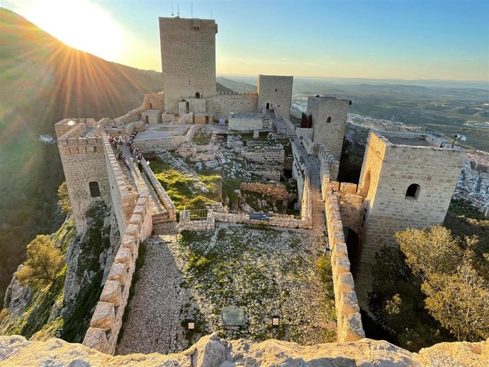 Imagen panorámica del Castillo de Santa Catalina de Jaén.