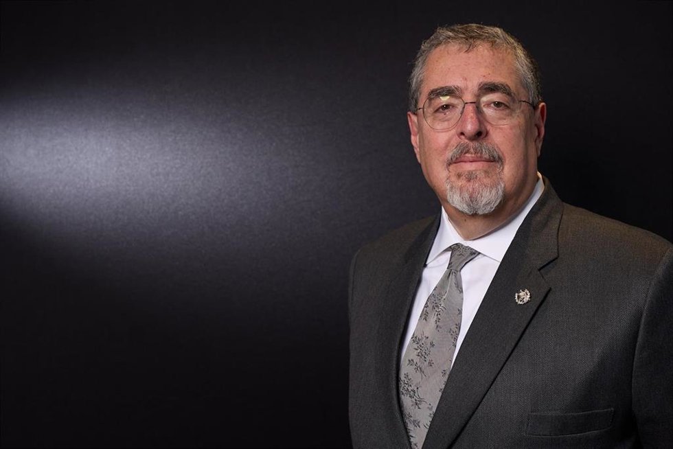 Archivo - El presidente de Guatemala, Bernardo Arévalo, posa para Europa Press, a 23 de febrero de 2024, en Madrid (España)