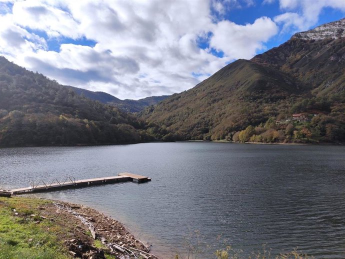 Archivo - Embalse de Tanes