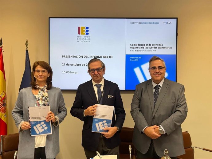 Presentación del informe del IEE: La incidencia en la economía española de las subidas arancelarias. Índice de Barreras Comerciales”