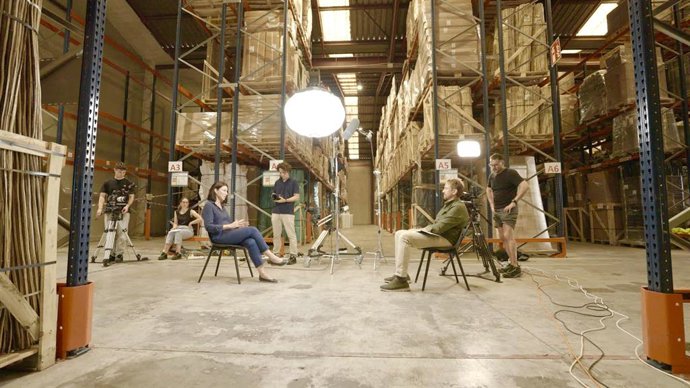 RODAJE DE “DANA: CÓMO RECONSTRUIR UNA VIDA CUANDO SE HA PERDIDO TODO”