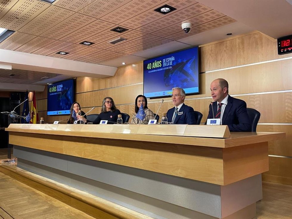 La FELGTBI+ exige a la UE impulsar la educación en diversidad "para frenar la ola antiderechos" entre la juventud