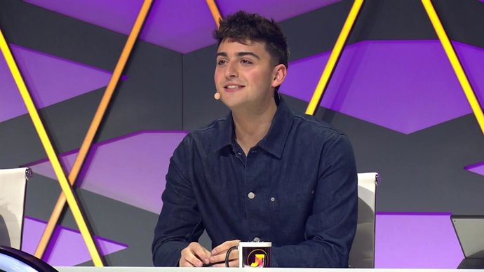 Archivo - El cantante Juanjo Bona como jurado de Jotalent.