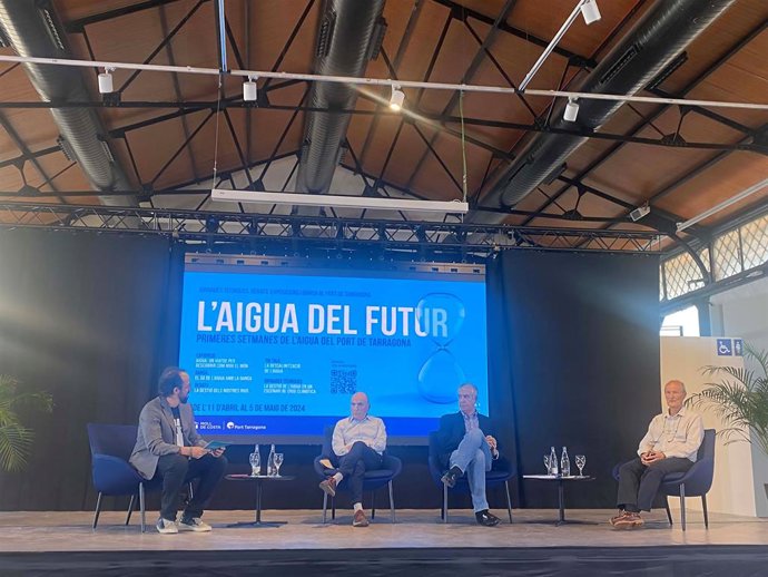 El Port de Tarragona estrena una col·lecció amb un volum que analitza "la cultura de l'aigua"