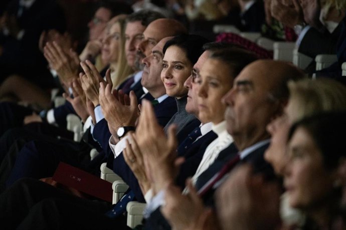 Asistentes durante la gala de los XXIV Premios Autónomo del Año, en el Auditorio Santander, a 27 de octubre de 2025, en Madrid (España). 