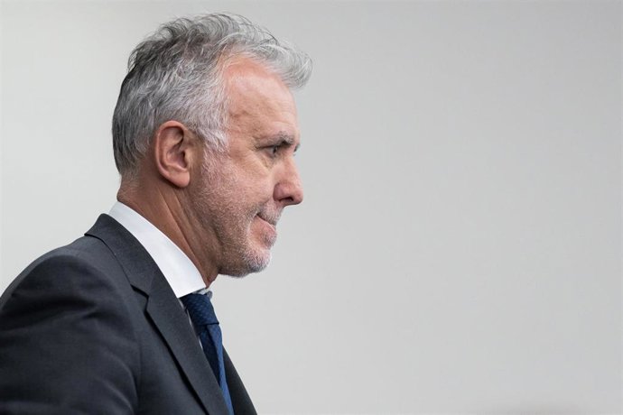 Archivo - El ministro de Política Territorial y Memoria Democrática, Ángel Víctor Torres