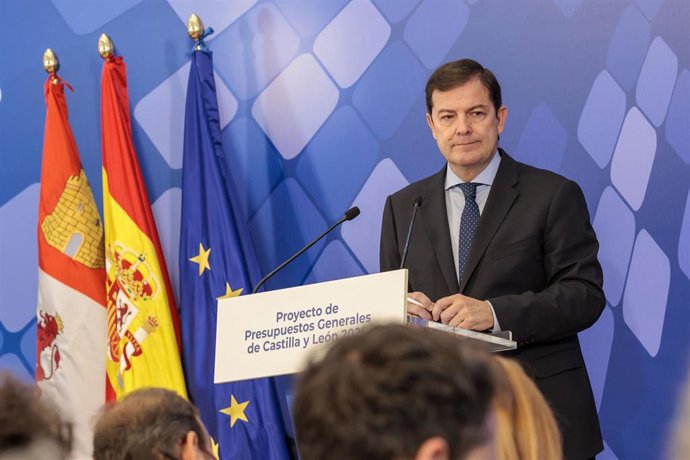 Mañueco en la presentación del proyecto de presupuestos de la Comunidad para el año 2026.