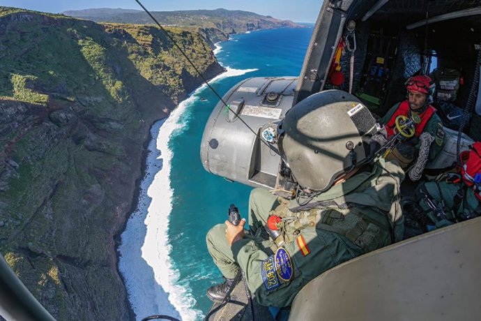 Operación de salvamento y rescate del 802 Escuadrón del Ejército del Aire en el Ocean Sky 2025