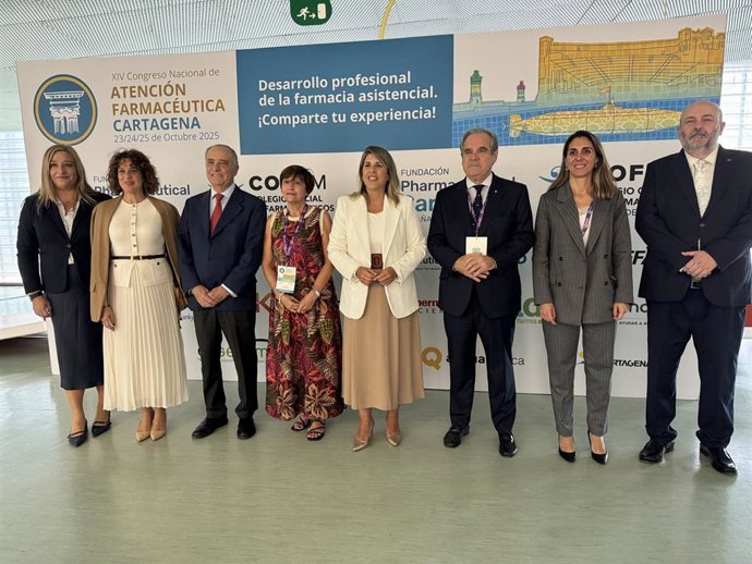 Farmacéuticos subrayan la urgencia de captar y retener talento en farmacia comunitaria mediante desarrollo profesional