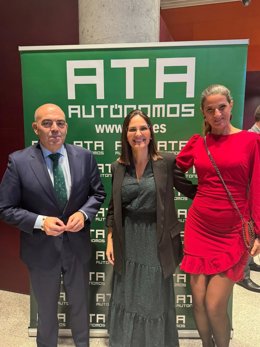 Autcat celebra que los grupos parlamentarios "muestren preocupación" por los autónomos.