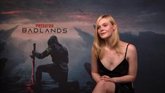 Vídeo: Elle Fanning estrena 'Predator:Badlands': "Siempre he admirado a mujeres como teniente Ripley"