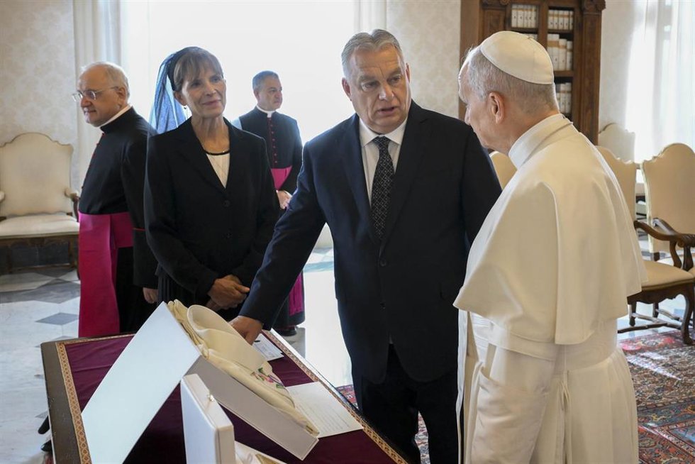 El Papa y Viktor Orban en el Vaticano.