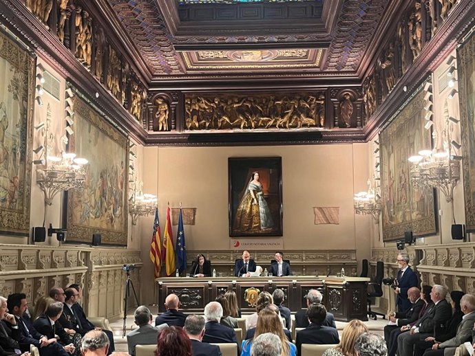 El Colegio Notarial Valencia presenta el Plan Notarial de Emergencias frente a catástrofes con la presencia del conseller de Emergencias e Interior, Juan Carlos Valderrama, y conseller para la Recuperación Económica y Social,  Francisco José Gan Pampols.