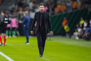 Diego Simeone, head coach of Atletico de Madrid, looks on during the Spanish league, LaLiga EA Sports, football match played between Real Betis and Atletico de Madrid at La Cartuja stadium on October 27, 2025, in Sevilla, Spain.
