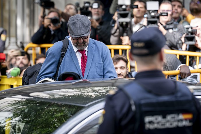 El exasesor ministerial Koldo García a su llegada al Tribunal Supremo, a 15 de octubre de 2025, en Madrid (España).