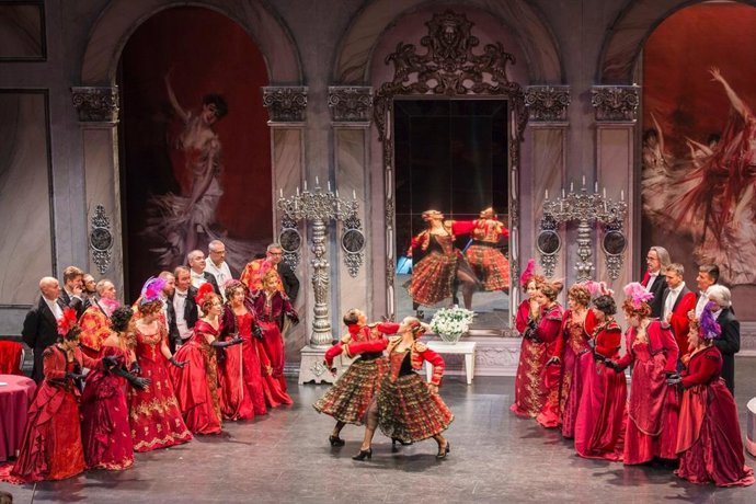 Imagen de la representación de 'La Traviata', que pondrá en escena Ópera 2001 en el Auditorio Ciudad de León.