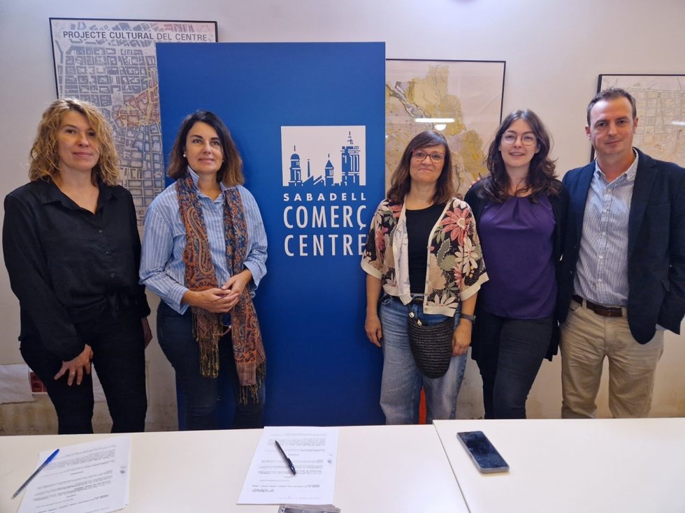 Endesa ofrecerá descuentos y asesoramiento gratis a 120 establecimientos de Sabadell Comer Centre.