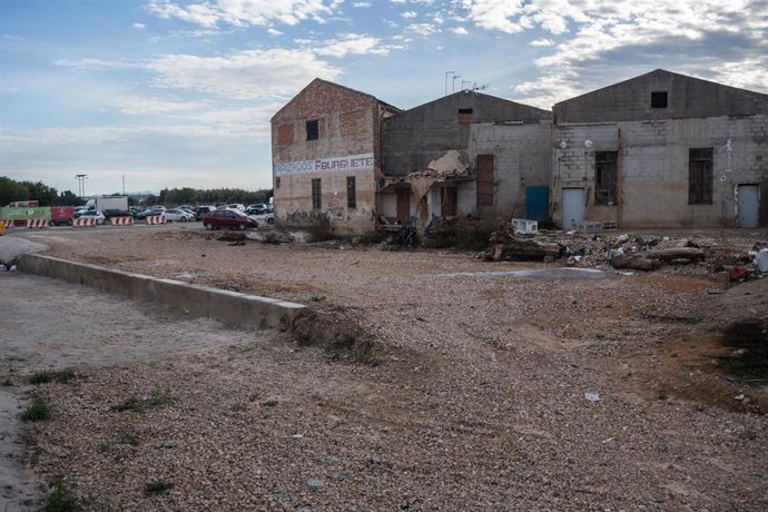 Estado actual de una zona de Catarroja afectada por la dana del 29 de octubre de 2024, a 20 de octubre de 2025, en Catarroja, Valencia (España). Se cumple un año de la dana en Valencia que provocó la muerte de 229 personas y numerosos daños materiales pro