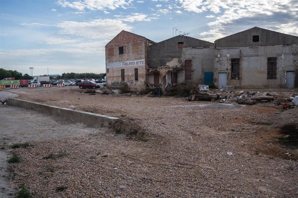 Estado actual de una zona de Catarroja afectada por la dana del 29 de octubre de 2024, a 20 de octubre de 2025, en Catarroja, Valencia (España). Se cumple un año de la dana en Valencia que provocó la muerte de 229 personas y numerosos daños materiales p