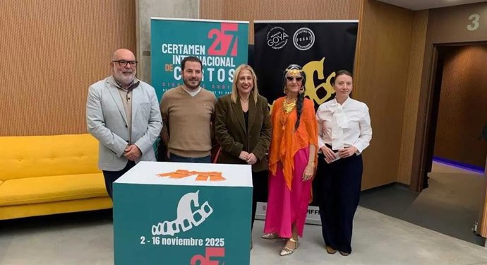 De izda a dcha, Latorre, García, De Gregorio, Benito y Fernández presentan el Certamen de Cortos de Soria.