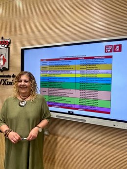 La edil socialista de Gijón Marina Pineda, en rueda de prensa en el Consistorio gijonés.