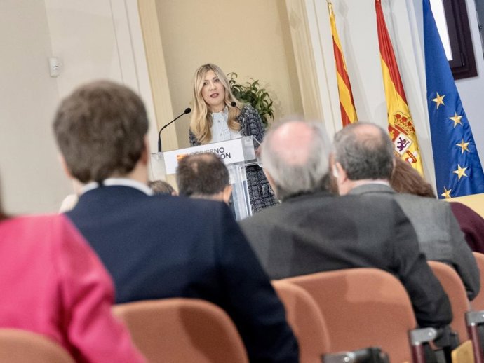 La vicepresidenta del Gobierno de Aragón, Mar Vaquero, ha particioado en la jornada del SAMA.