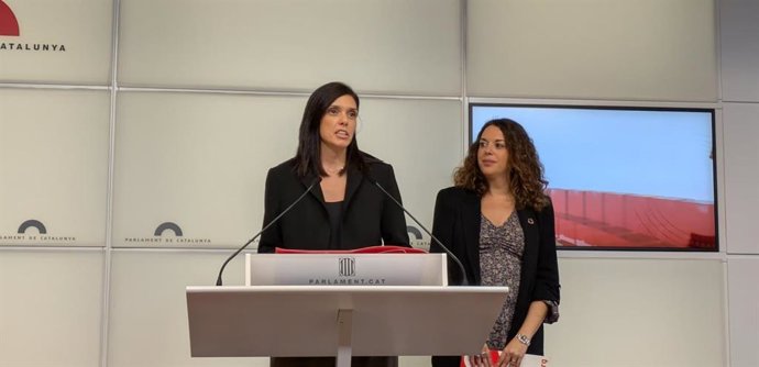 La portaveu del grup PSC-Units al Parlament, Elena Díaz