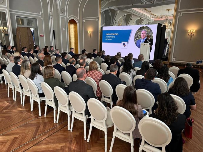 Intervención del presidente de Uniport, Jaber Bringas.