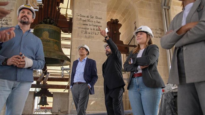 Visita a la intervención en la torre de la catedral de Granada.