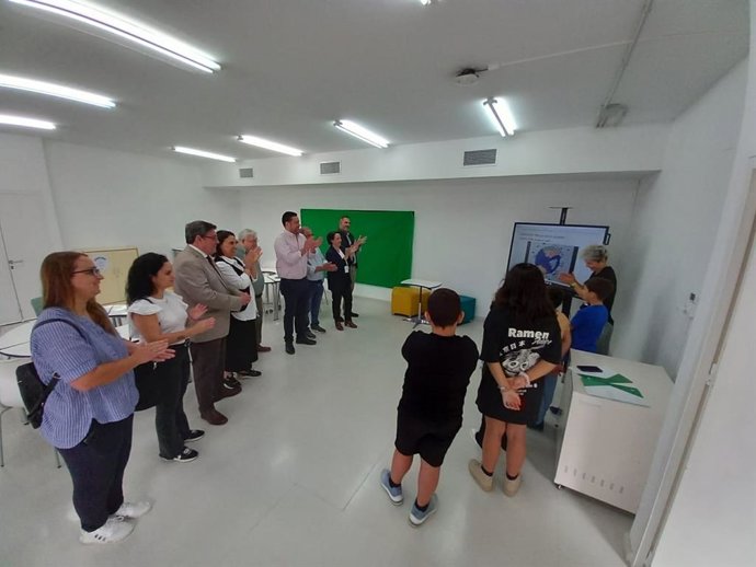El delegado de Desarrollo Educativo, José Ángel Aparicio, en el CEIP Tomasa Pinilla de Guadalcacín.