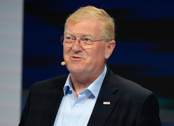 Archivo - El consejero delegado de Bosch, Stefan Hartung