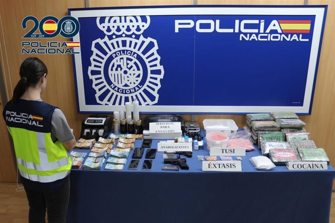 Material intervenido en la operación en Patraix