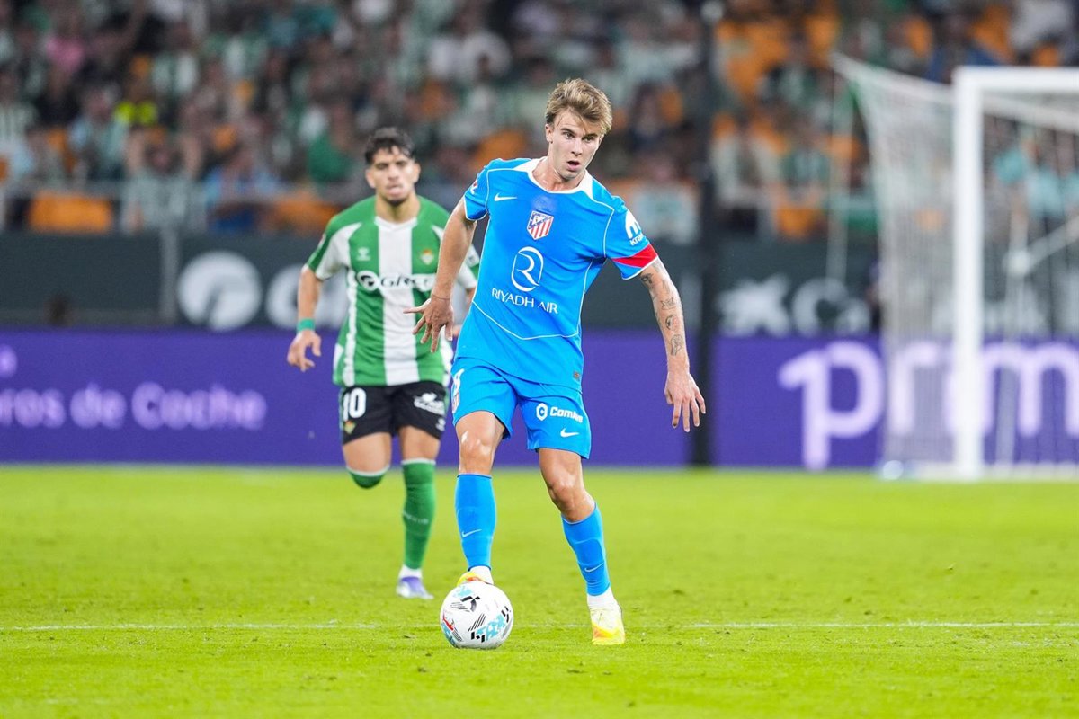 Pablo Barrios suffers a low-grade muscle injury