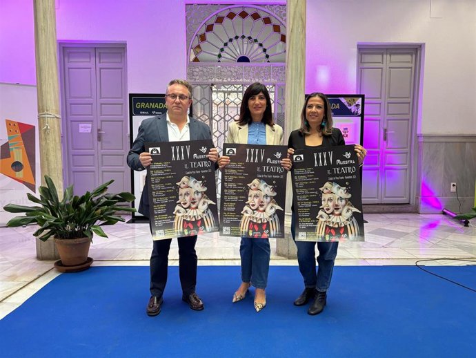 Desde la izquierda, Enrique Medina, Pilar Caracuel y Rosabel Pérez