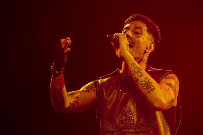 El cantante argentino Duki durante el segundo concierto ofrecido en el Movistar Arena, a 28 de octubre de 2025, en Madrid (España)