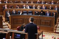 El Pleno del Congreso guarda un minuto de silencio en memoria de las víctimas de la dana