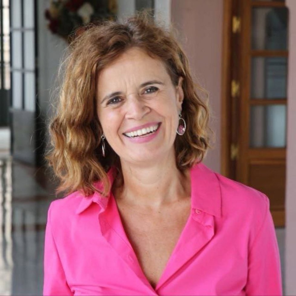 La parlamentaria del grupo Por Andalucía Esperanza Gómez, de Movimiento Sumar Andalucía.