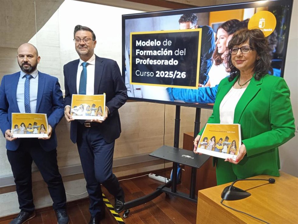 Presentación de la guía de formación para el profesorado.